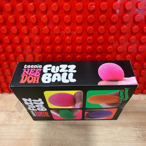 NEW! NEEDOH Teenie FUZZ BALL THE VELVET SQUEEZE! - Picture 3 of 3